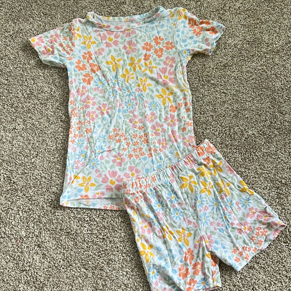 Posh peanut pajama set